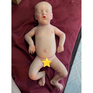 🆕18 Inch Realistic Reborn Baby Doll Silicone-Made & Lifelike Newborn Baby Girl